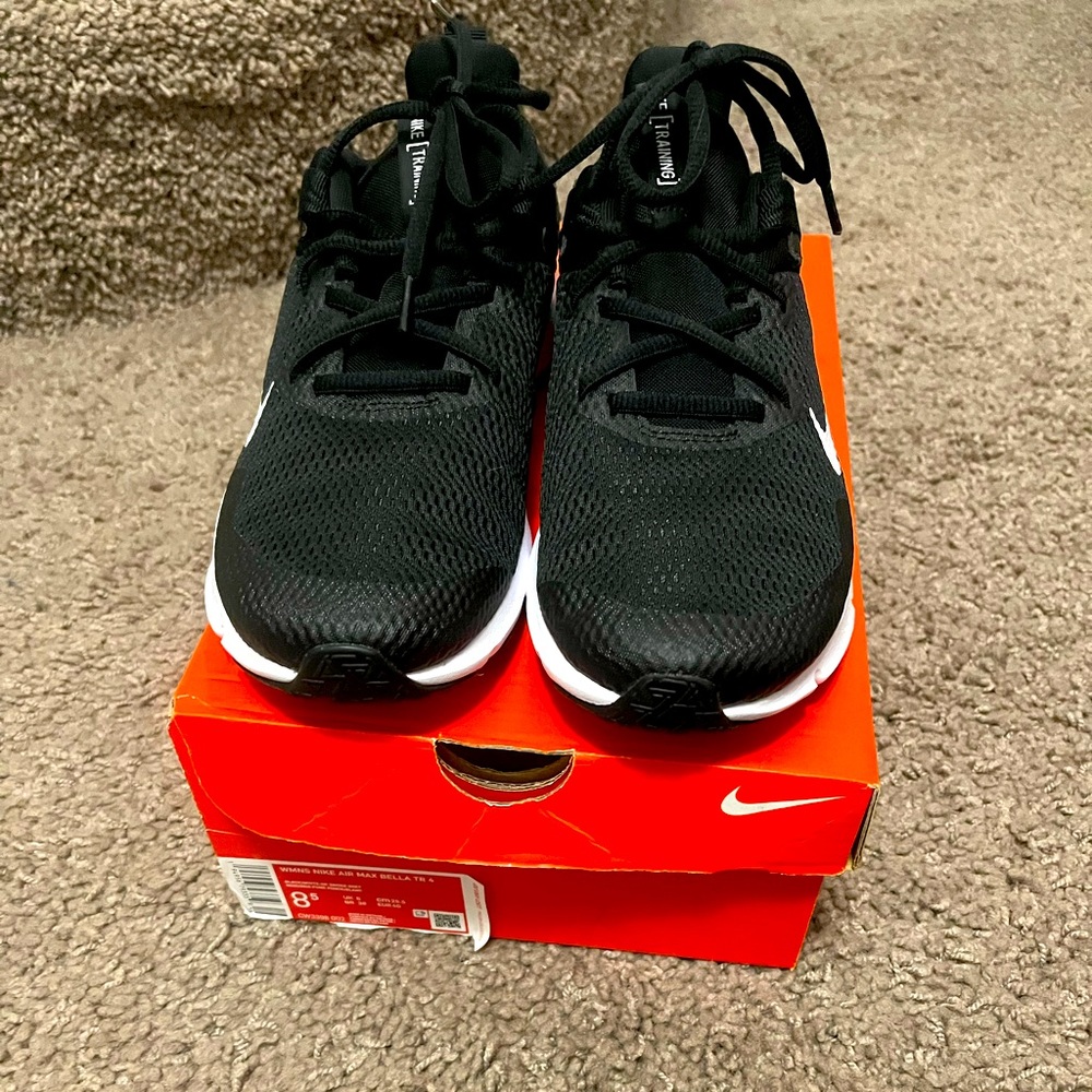 Nike Air Max Bella